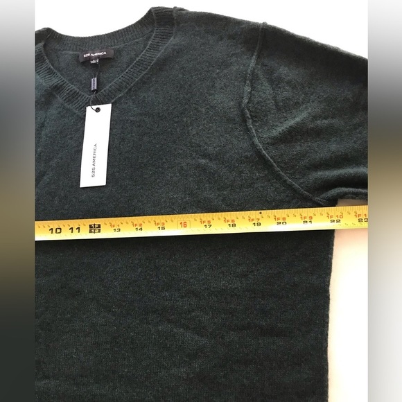 NWT 525 America Men Cashmere V-Neck Long Sleeve Sweater In Dark green SZ L - Picture 3 of 8